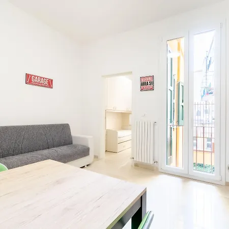 Housmart San Carlo 17 Apartment Bologna