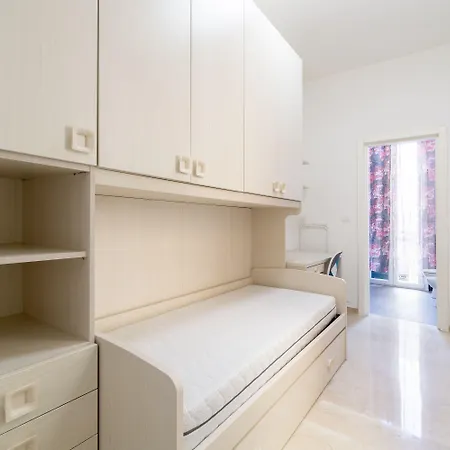 Housmart San Carlo 17 Apartment Bologna