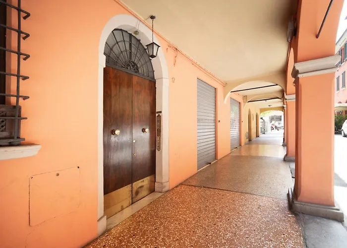 Housmart San Carlo 17 شقة *