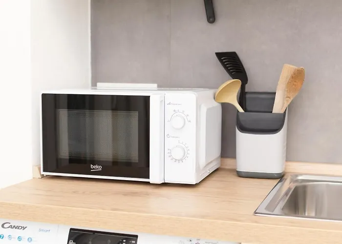 Housmart San Carlo 17 *