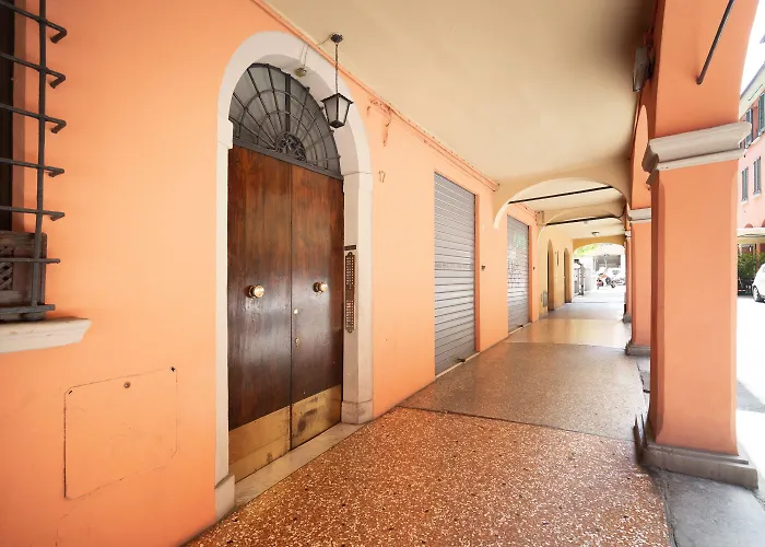 Housmart San Carlo 17 *