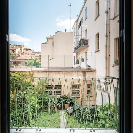 Housmart San Carlo 17 * Bologna